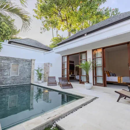 Villa Manis La Bora In Seminyak
